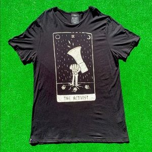 💣🍆Beet x Beet “The Activist” Tee🍆💣